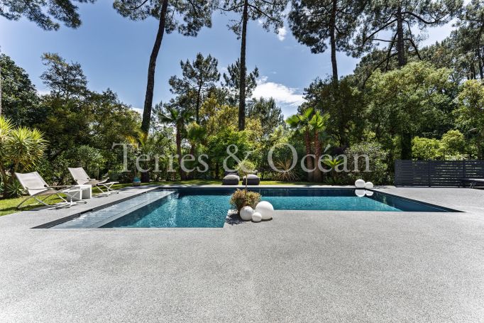 A vendre MAISON  8 PIECES 260 M2  SOORTS HOSSEGOR
