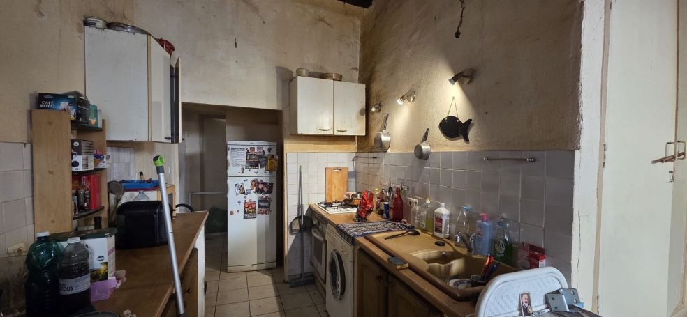 A louer APPARTEMENT T3 56 M2  CUGES LES PINS