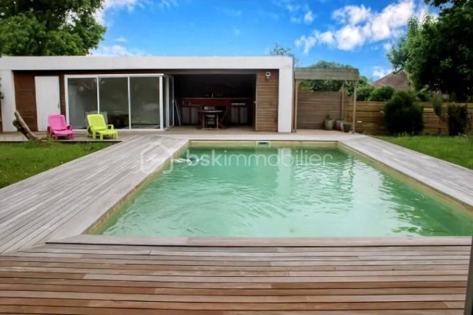 A louer MAISON  4 PIECES 131 M2  SAINT VINCENT DE PAUL