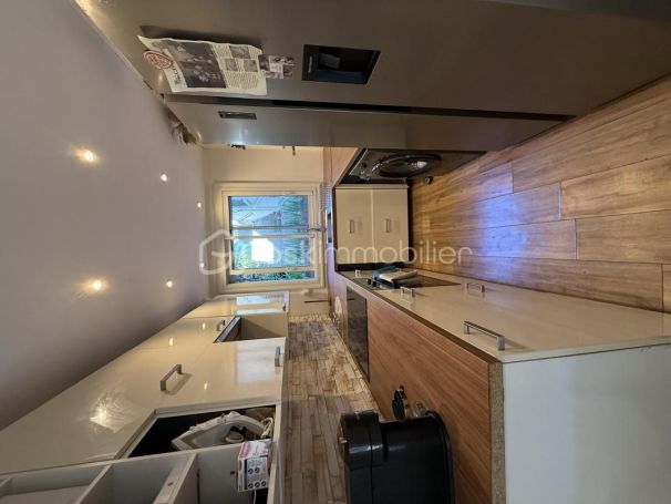 A louer APPARTEMENT T2 55 M2 TERRASSE BORD DE MER CANNES