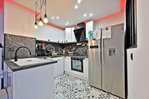 A louer APPARTEMENT T3 56 M2 TERRASSE PLAGE à PIED LA GRANDE MOTTE