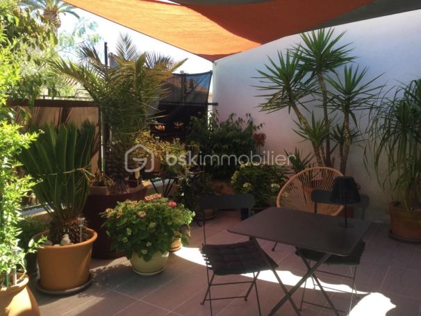 A louer APPARTEMENT T2 34 M2 TERRASSE BORD DE MER BANDOL
