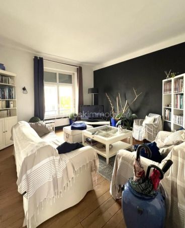 A louer APPARTEMENT T5 123 M2  PAU