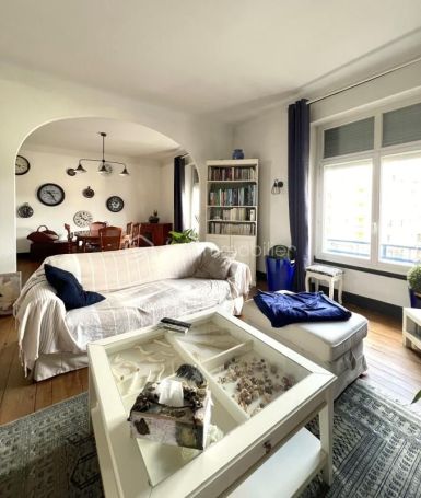 A louer APPARTEMENT T5 123 M2  PAU