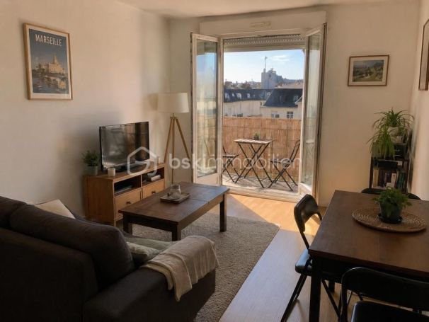 A louer APPARTEMENT T2 53 M2 BORD DE MER NICE