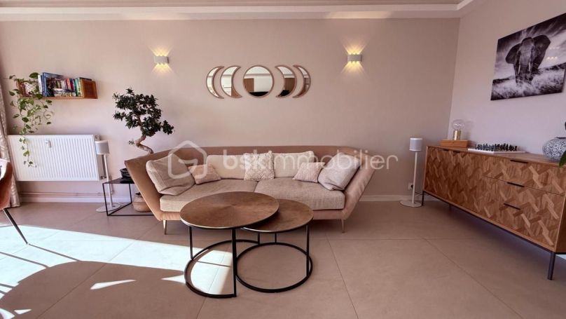 A louer APPARTEMENT T3 76 M2 TERRASSE VUE MER NICE