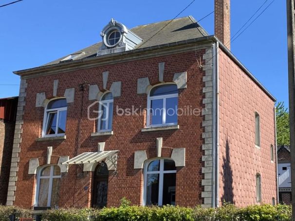 A louer MAISON  DE MAîTRE  COURCELLES LE COMTE