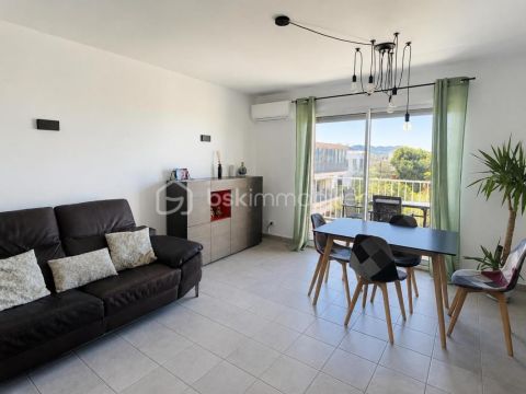 A louer APPARTEMENT T3 62 M2 PLAGE à PIED SIX FOURS LES PLAGES