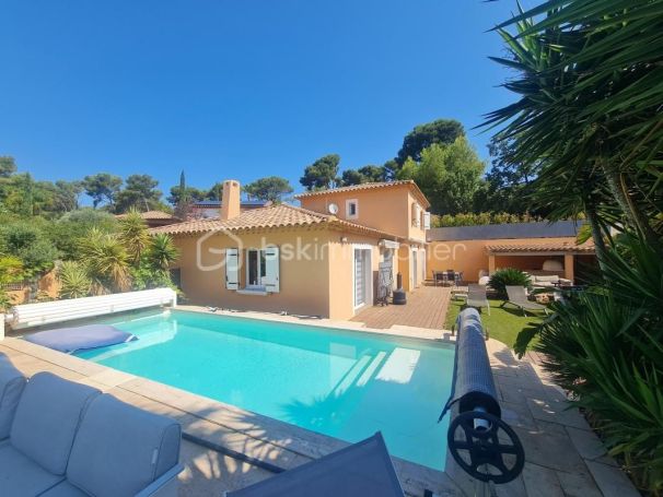 A louer MAISON  6 PIECES 130 M2 VUE MER CARQUEIRANNE