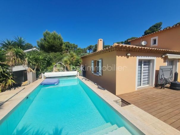 A louer MAISON  6 PIECES 130 M2 VUE MER CARQUEIRANNE