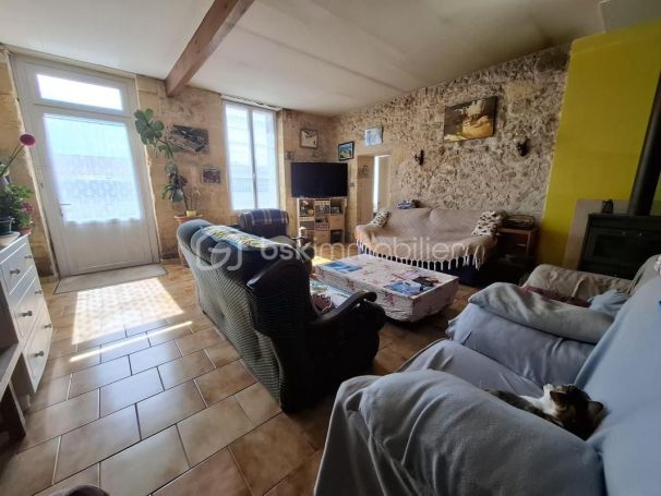 A louer MAISON  DE MAîTRE  PUJOLS