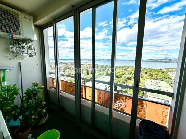 A louer APPARTEMENT NEUF T3 52 M2 BORD DE MER SETE