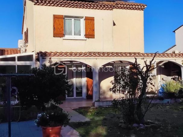 A louer MAISON  5 PIECES 136 M2 BORD DE MER BALARUC LE VIEUX