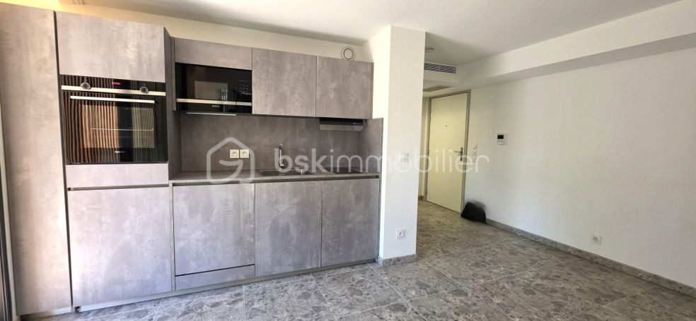 A louer STUDIO DE PRESTIGE NEUF  31 M2 TERRASSE BORD DE MER BEAUSOLEIL