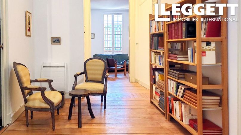 A louer APPARTEMENT T4 112 M2  BORDEAUX