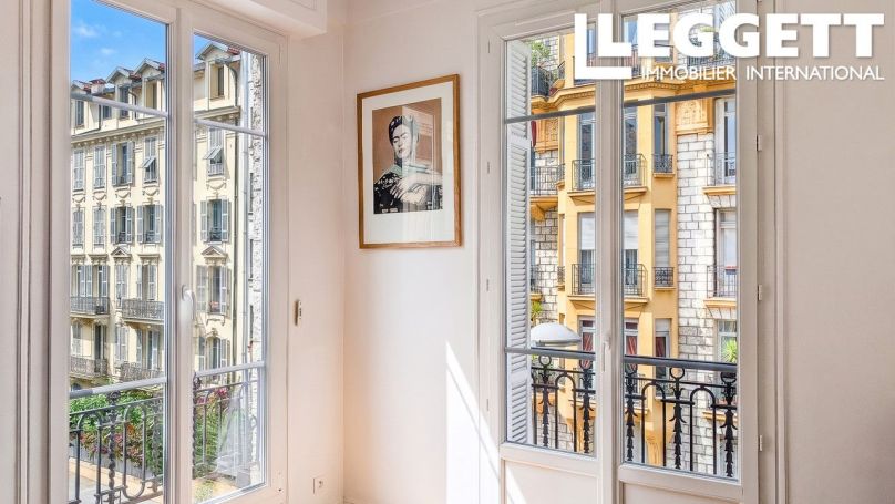 A louer APPARTEMENT T3 68 M2 BORD DE MER NICE