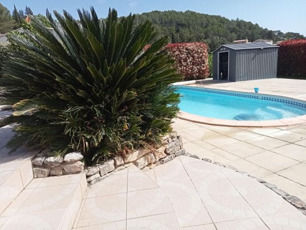 A louer MAISON  5 PIECES 145 M2  CABASSE