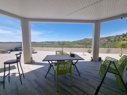 A louer MAISON 4 PIECES 107 M2 BIZE MINERVOIS