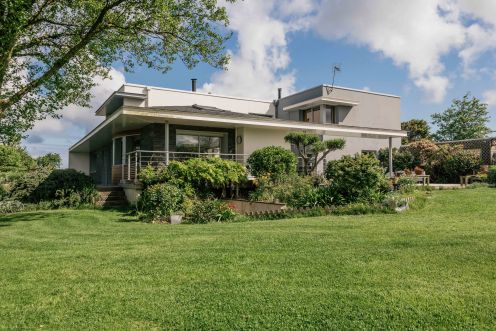 BELLE MAISON Contemporaine 12 PIECES 318 M&sup2; LANDEDA