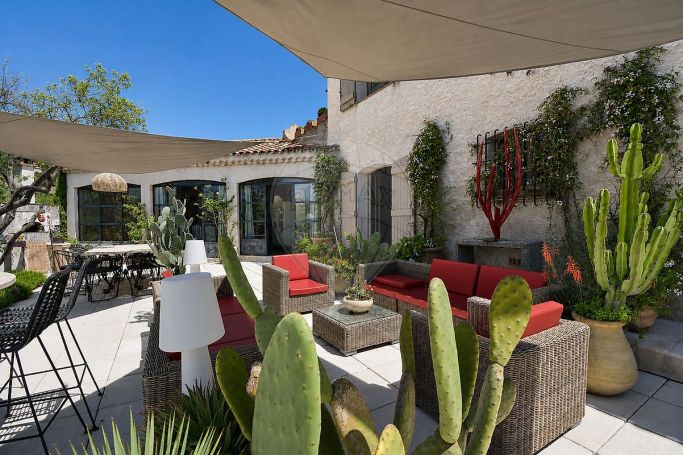 A louer MAISON  CONTEMPORAINE  LA ROQUETTE SUR VAR