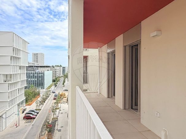 A louer APPARTEMENT NEUF T2 44 M2 TERRASSE BORD DE MER NICE