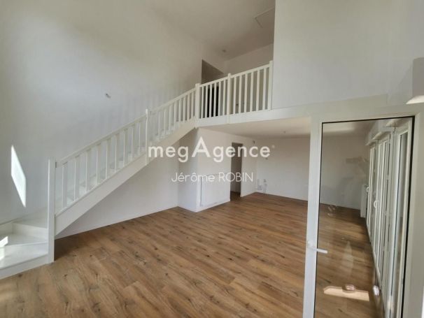 A louer APPARTEMENT T5 114 M2 TERRASSE  FLOIRAC