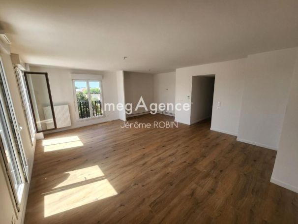 A louer APPARTEMENT T4 95 M2  FLOIRAC
