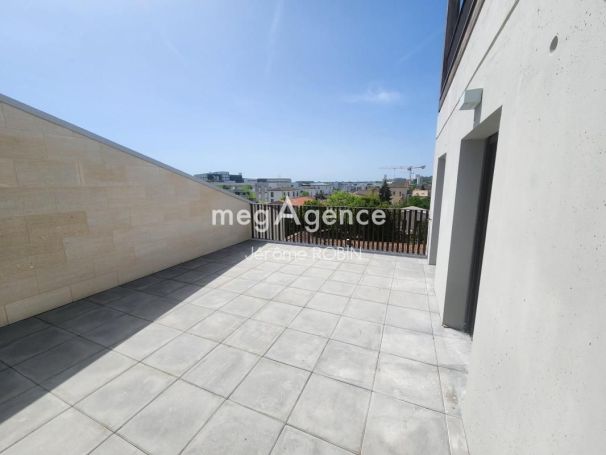 A louer APPARTEMENT T4 95 M2  FLOIRAC