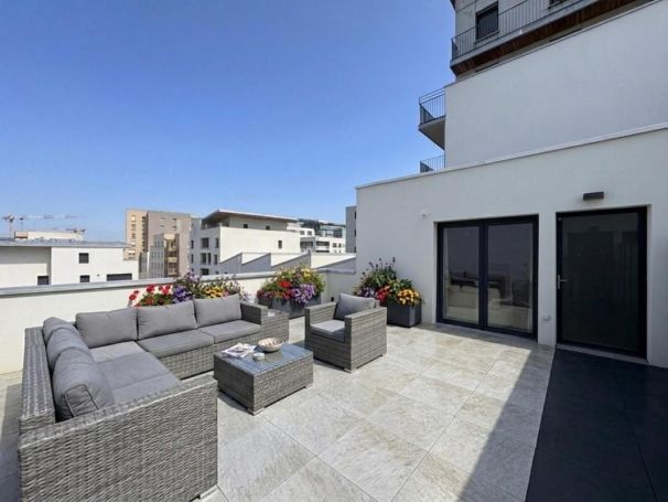 A louer APPARTEMENT DUPLEX DE PRESTIGE T3 75 M2 TERRASSE  ROUEN