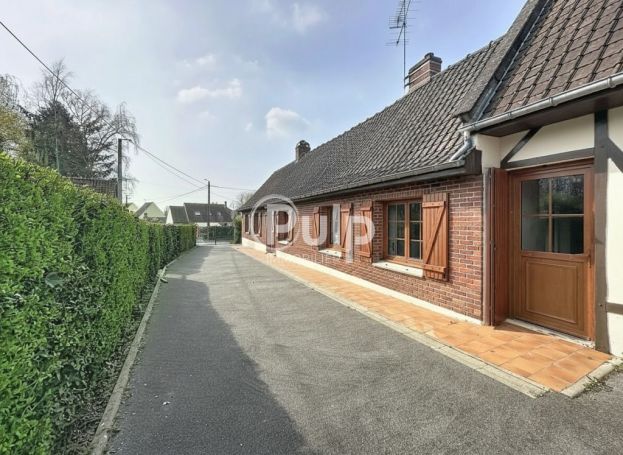 A louer LONGèRE  8 PIECES 168 M2  HESDIN