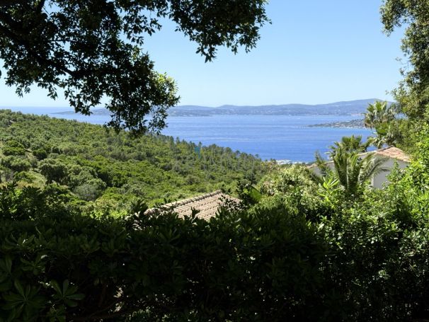 A vendre MAISON  4 PIECES 82 M2 BORD DE MER LES ISSAMBRES