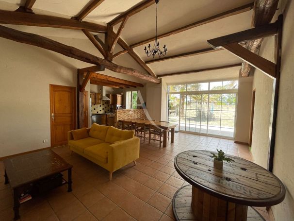 A vendre MAISON  3 PIECES 82 M2 BORD DE MER LONGEVILLE SUR MER