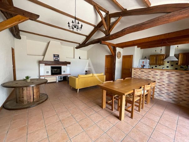 A vendre MAISON  3 PIECES 82 M2 BORD DE MER LONGEVILLE SUR MER