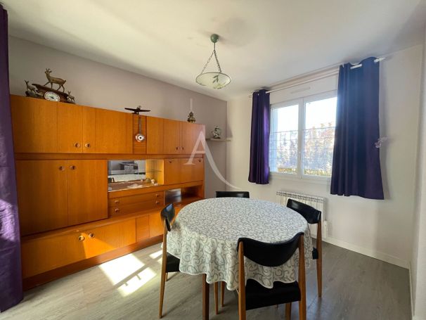 A vendre MAISON  3 PIECES 76 M2 BORD DE MER LONGEVILLE SUR MER