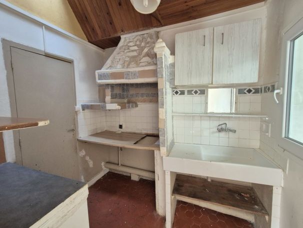 A louer STUDIO  18 M2 BORD DE MER LA CIOTAT