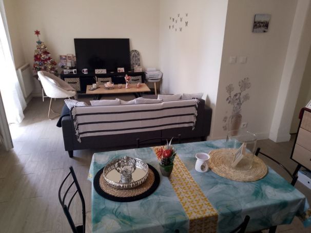 A louer APPARTEMENT NEUF T2 49 M2 BORD DE MER TOULON