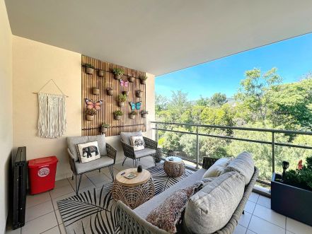 superbe T3 de 75 m² avec TERRASSE de 22 m² 13600 La Ciotat