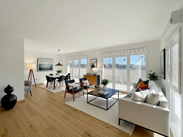 A vendre APPARTEMENT DUPLEX T4 113 M2 TERRASSE VUE MER LA CIOTAT