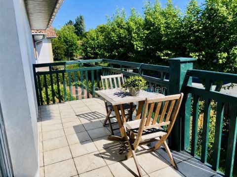 A louer APPARTEMENT T2 31 M2 TERRASSE BORD DE MER URRUGNE