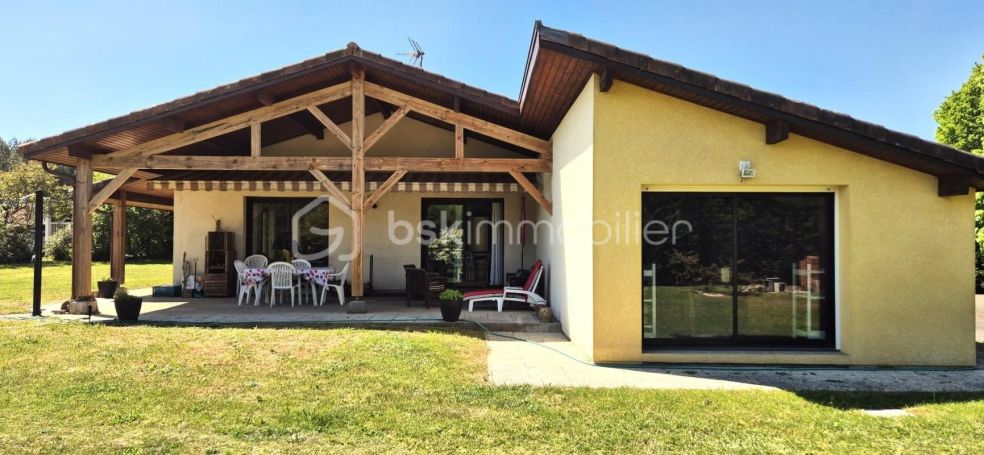 A louer MAISON  7 PIECES 174 M2  SAINT GEOURS DE MAREMNE