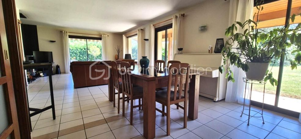 A louer MAISON  7 PIECES 174 M2  SAINT GEOURS DE MAREMNE