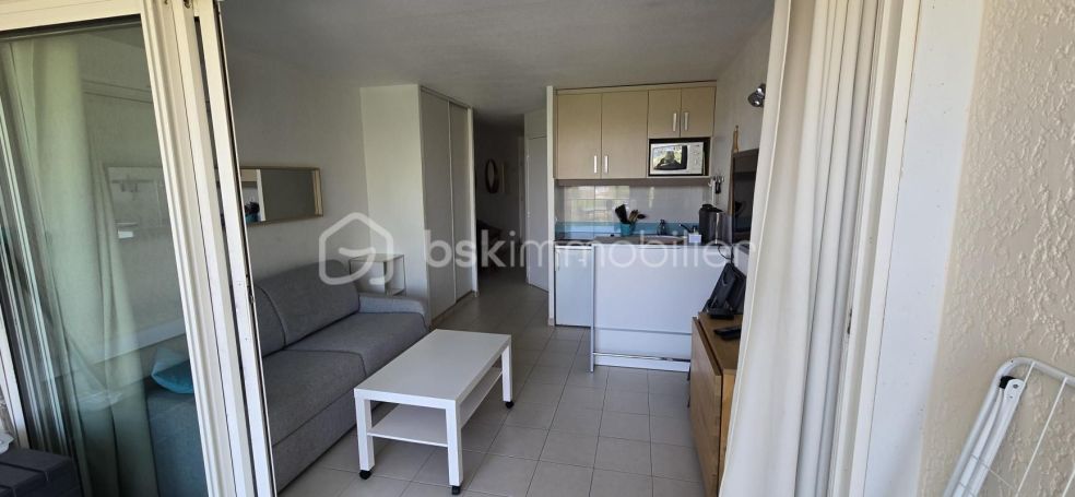 A louer APPARTEMENT T2 26 M2 TERRASSE VUE MER GASSIN