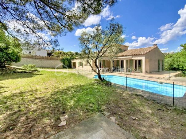 A vendre MAISON  6 PIECES 130 M2  JUVIGNAC