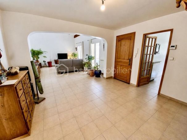A vendre MAISON  6 PIECES 130 M2  JUVIGNAC