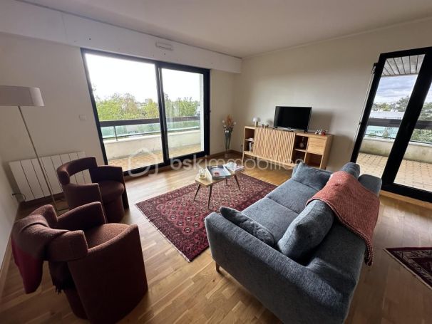 A louer APPARTEMENT T4 86 M2 TERRASSE  BORDEAUX