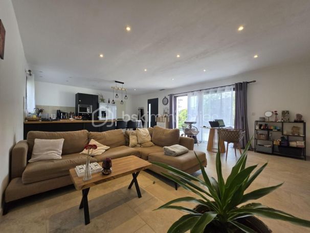 A louer MAISON  CONTEMPORAINE  ANDUZE