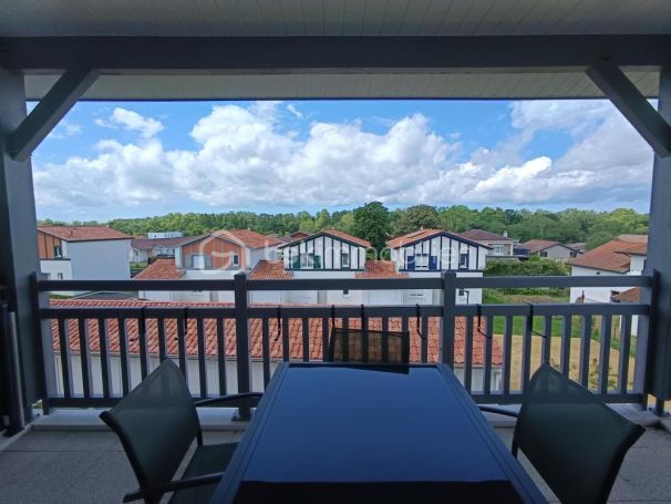 A louer APPARTEMENT NEUF T3 56 M2 TERRASSE  DAX