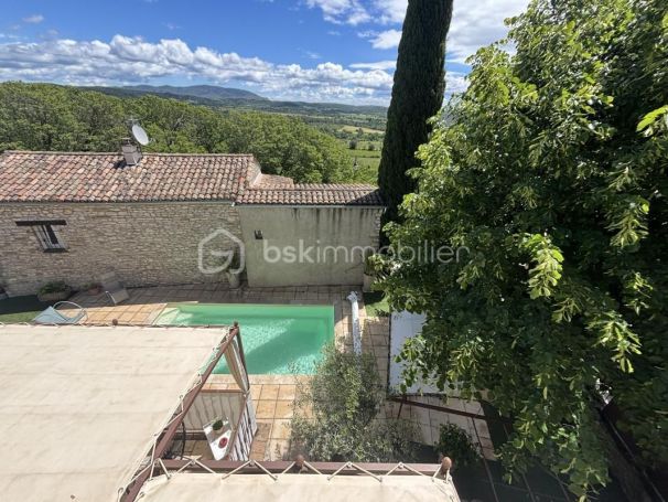 A louer APPARTEMENT  220 M2 TERRASSE  MONS