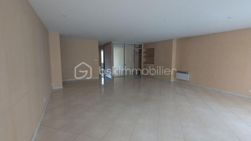 A louer APPARTEMENT T4 106 M2  ORVAULT