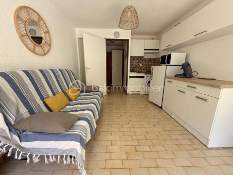 A louer STUDIO 20 M2 TERRASSE BORD DE MER LE GRAU DU ROI
